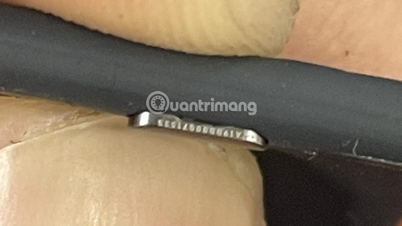 How to clean Apple Watch strap properly Picture 1