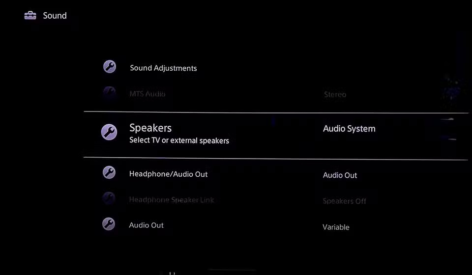 How to control a soundbar using the Roku TV remote. Picture 4
