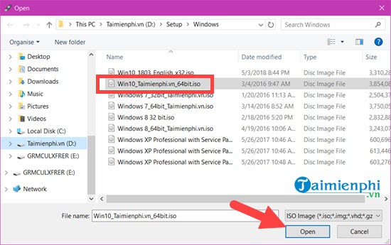 Picture 4 of How to create a bootable USB drive for installing Windows 10 with UEFI and LEGACY support.