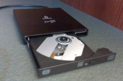 Picture 2 of How to effectively fix a CD-ROM drive that won't read a disc.