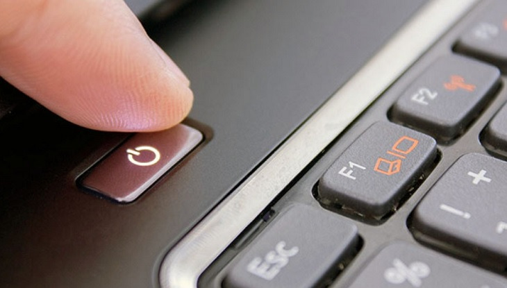 How to fix a wet laptop screen quickly and effectively Picture 3