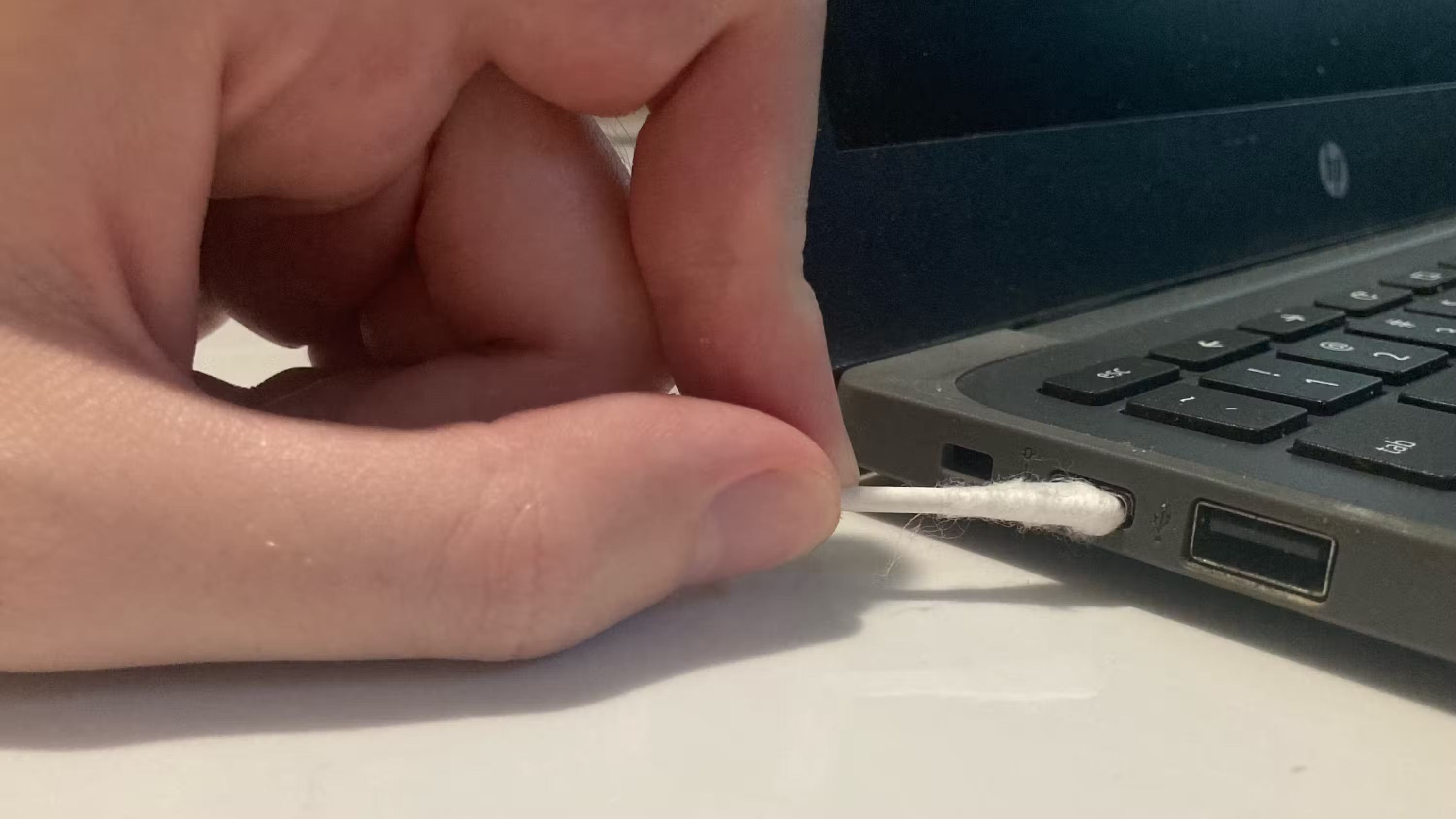 How to fix Chromebook not turning on Picture 4