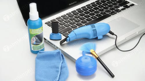 Picture 2 of How to fix the problem of a laptop not recognizing a USB device when plugged in.