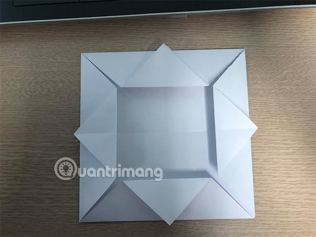 Picture 4 of How to fold a flat-bottomed boat with a canopy.