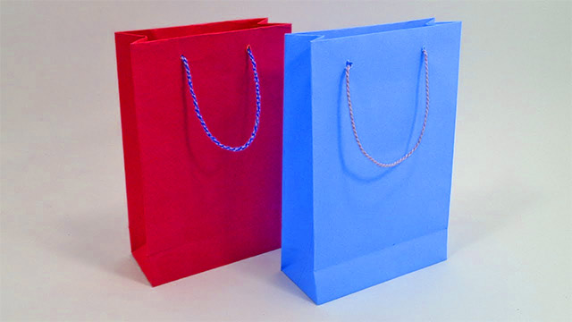 Picture 3 of How to fold a paper bag, how to easily fold a paper bag.