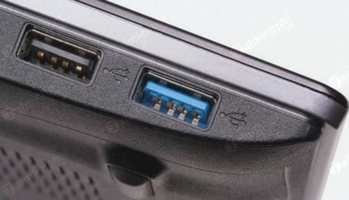Picture 2 of How to identify USB 3.0 ports on a laptop or PC.
