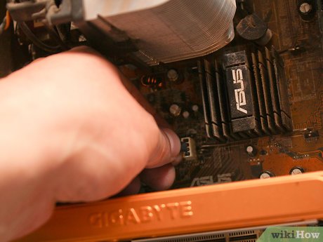 How to Install a New Processor Picture 9