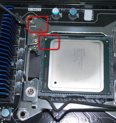 How to install CPU into Mainboard properly, without bent pins Picture 7