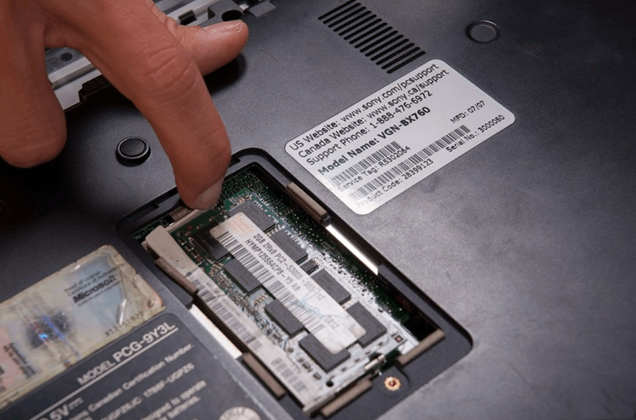 Picture 11 of How to install memory in laptop at home