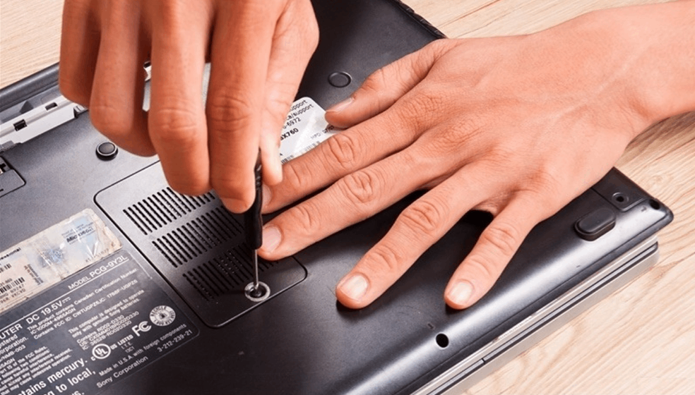 Picture 7 of How to install memory in laptop at home