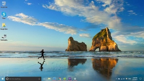 Picture 4 of How to make the Taskbar transparent on Windows 10 and Windows 11 using TranslucentTB