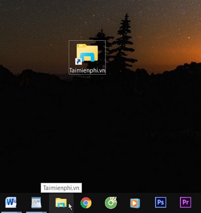 Picture 7 of How to pin a folder to the Taskbar on Windows 10