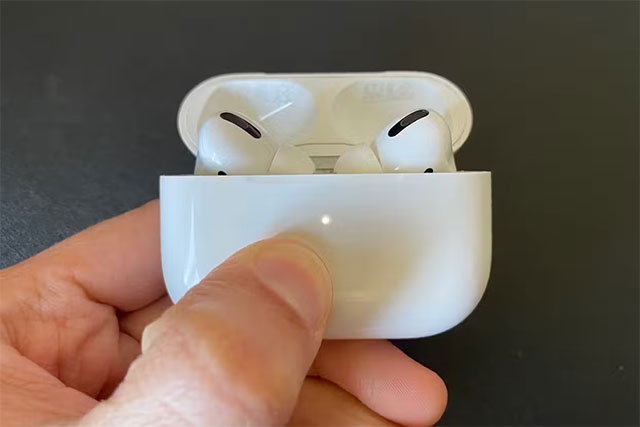 How to reset Apple AirPods, AirPods Pro or AirPods Max Picture 3