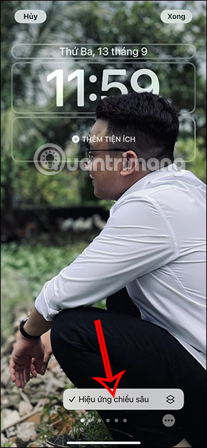 Picture 3 of How to set a wallpaper that doesn't cover your face on iOS 16 - following the trend.