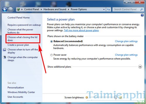 Picture 4 of How to set up power off when closing the laptop lid.