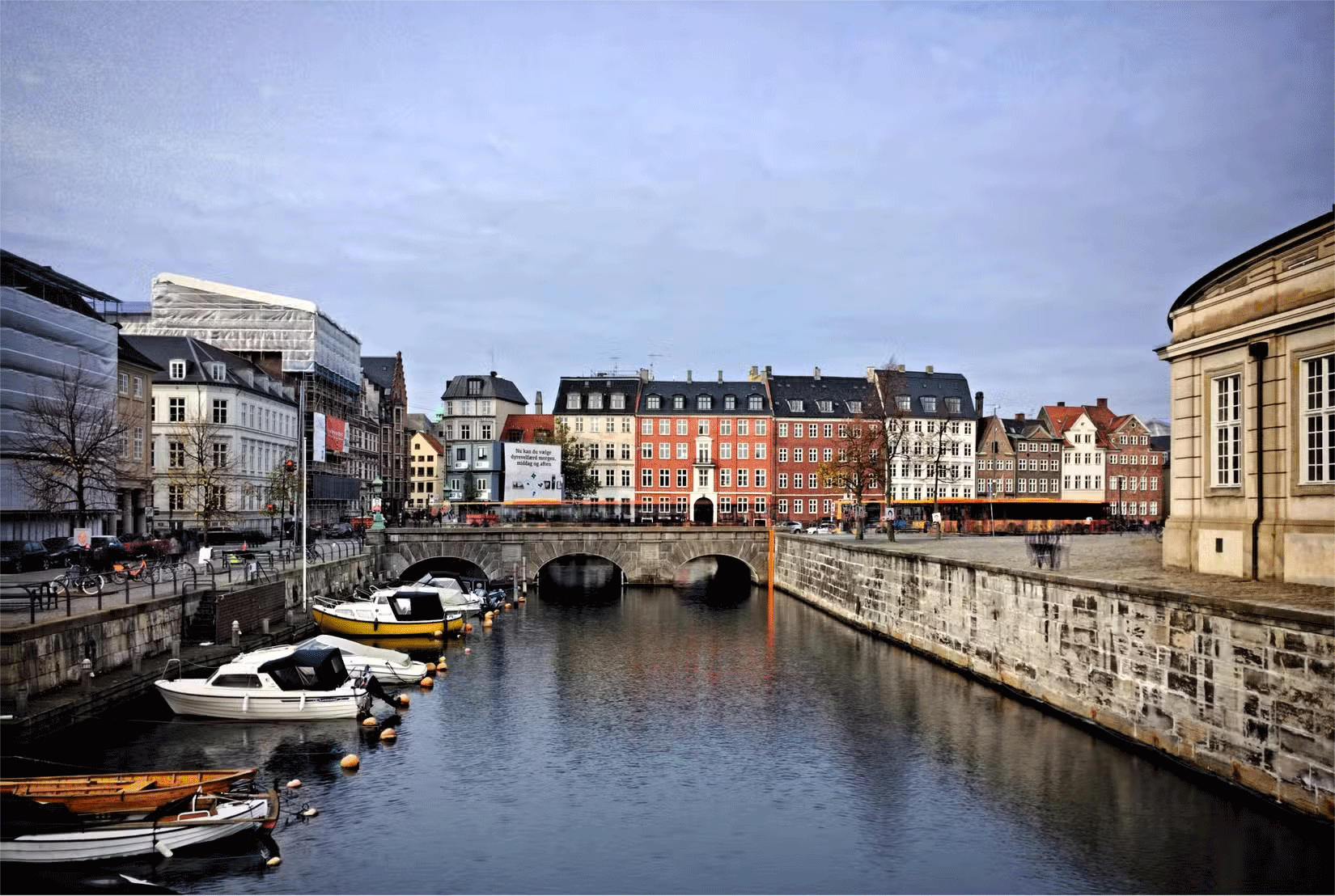 How to Take Better Architectural Photos with Your Smartphone Picture 2