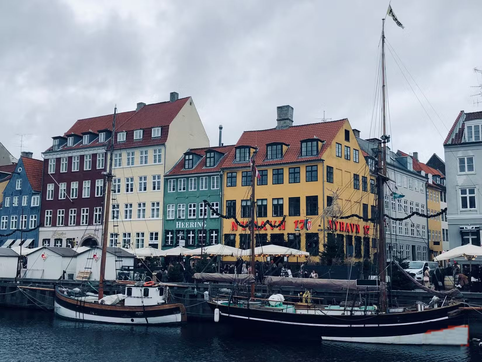 How to Take Unique Photos of Familiar Places with Your Smartphone Picture 1