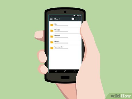 How to Use an SD Memory Card Picture 5