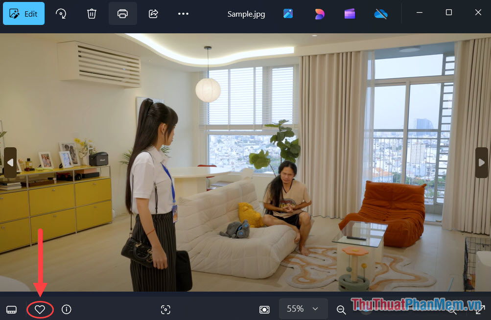 How to view favorite photos on Windows 11 computer Picture 6