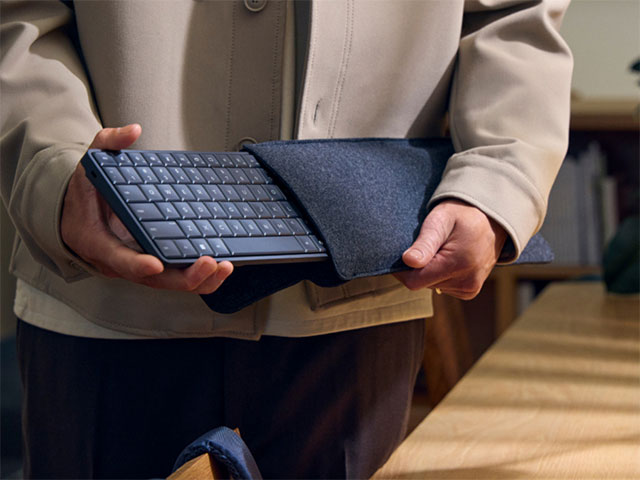 HP launches AI PC with a unique keyboard integrated into it. Picture 4