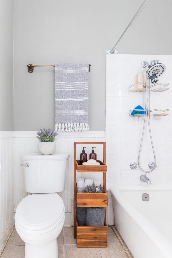 Smart storage ideas for small bathrooms Picture 5