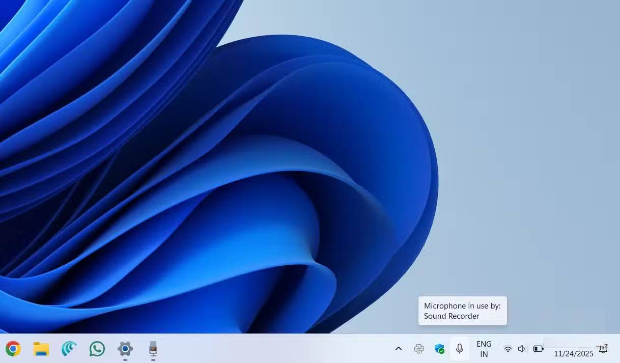 If you see these icons on your Windows Taskbar, open the privacy panel immediately! Picture 1