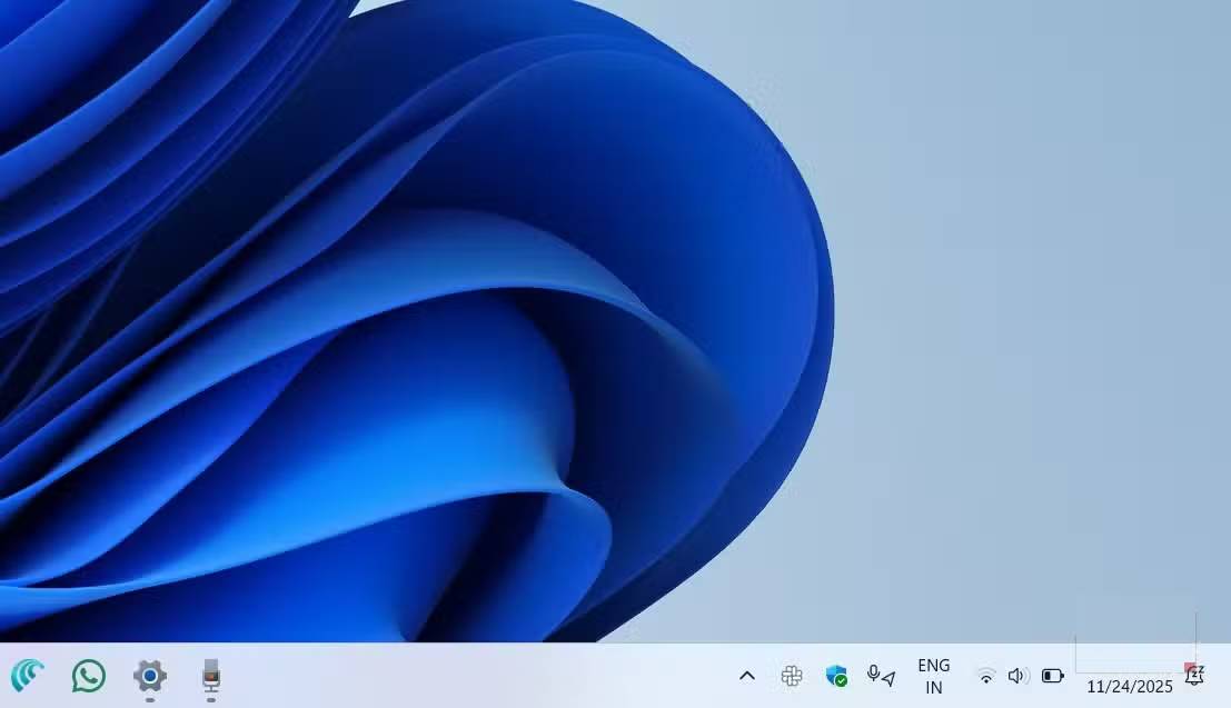 If you see these icons on your Windows Taskbar, open the privacy panel immediately! Picture 3