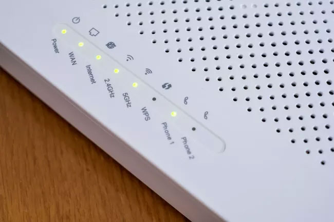 If you see these signs, replace your modem immediately. Picture 2