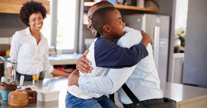 Picture 1 of If you want your child to feel loved and respected, parents should say goodbye to the following behaviors.