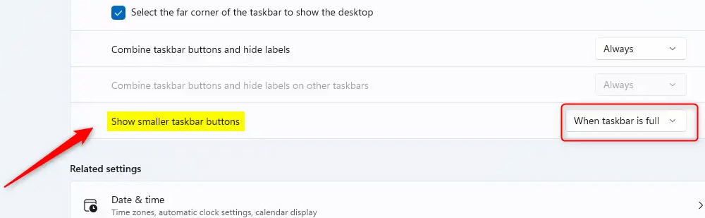 Instructions to change icon size on Windows 11 Taskbar Picture 2