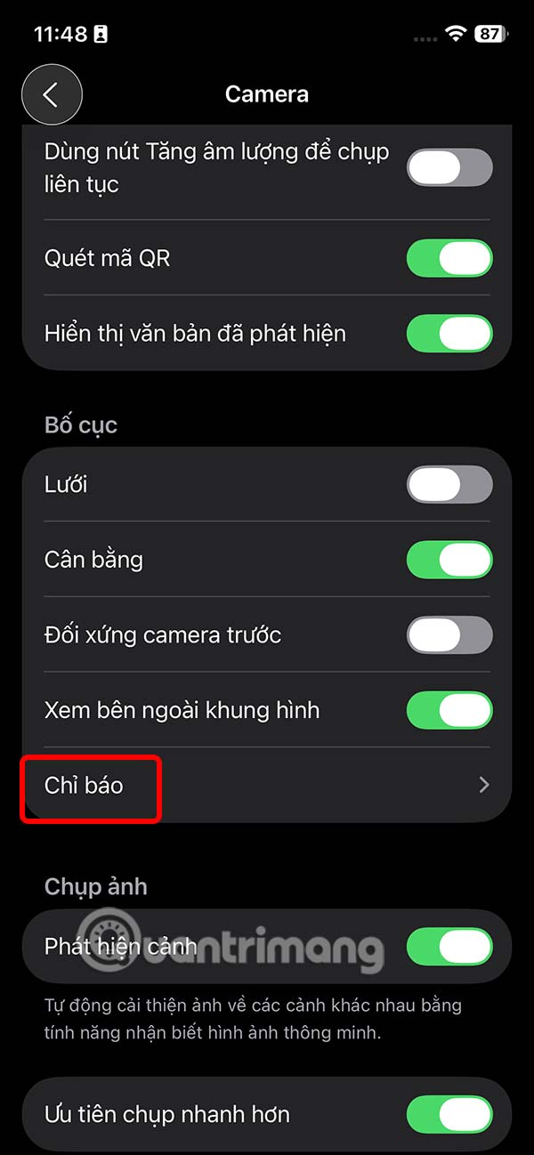 Instructions for displaying control icons in iPhone Camera Picture 4