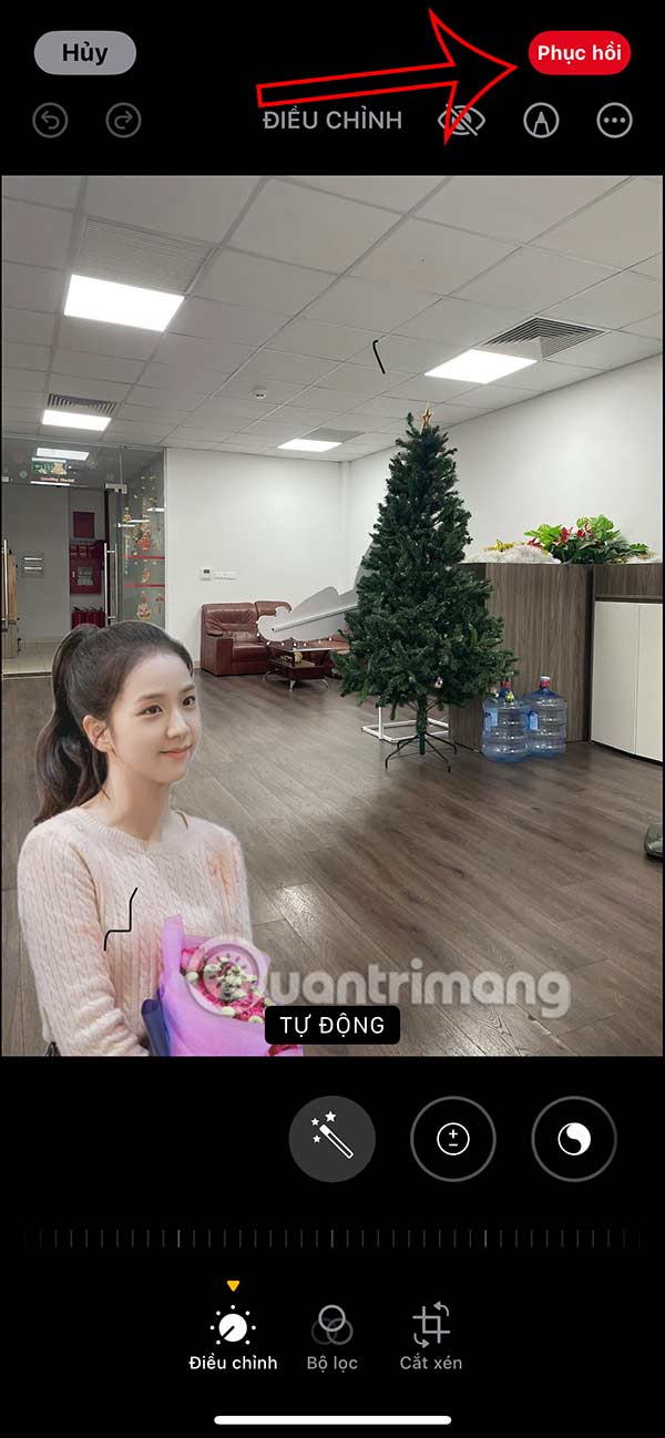 Instructions for inserting stickers into photos on iPhone Picture 12