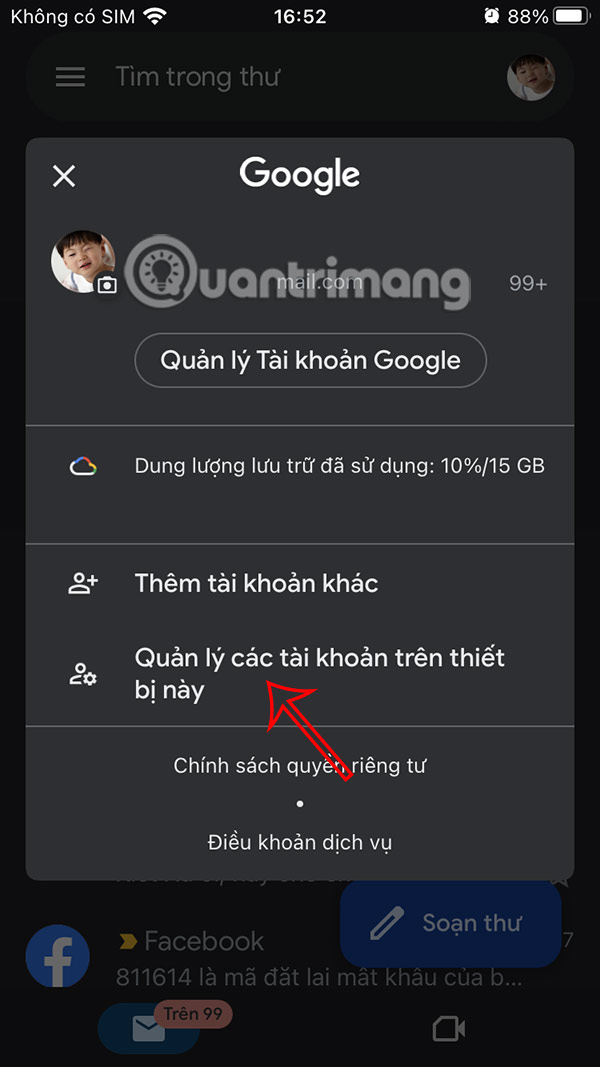 Instructions for logging out of Mail on iPhone Picture 11