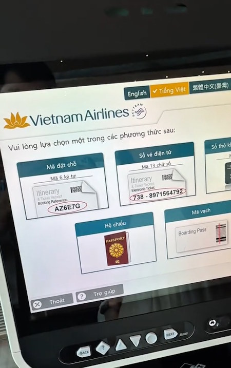 Instructions for automatic baggage check-in without queuing Picture 2