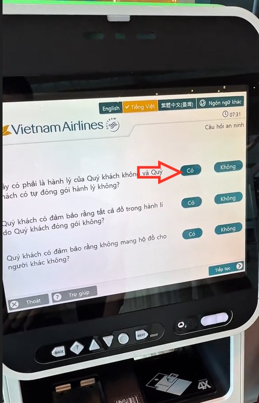 Instructions for automatic baggage check-in without queuing Picture 8