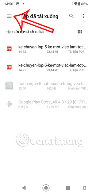 Picture 3 of Instructions on sending files via Messenger on your phone and computer.
