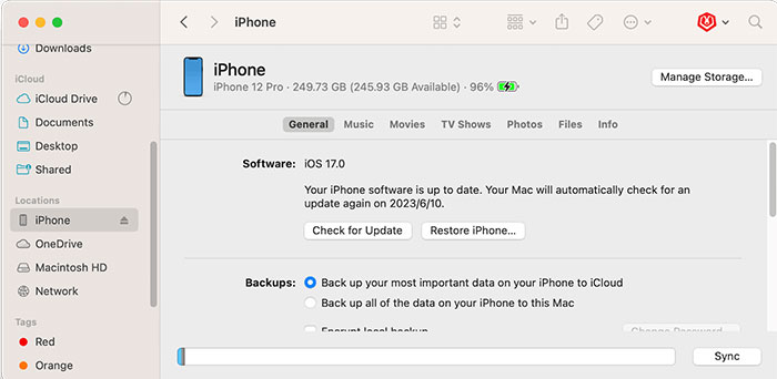 Instructions on how to downgrade iOS 26 to iOS 18 on iPhone. Picture 4