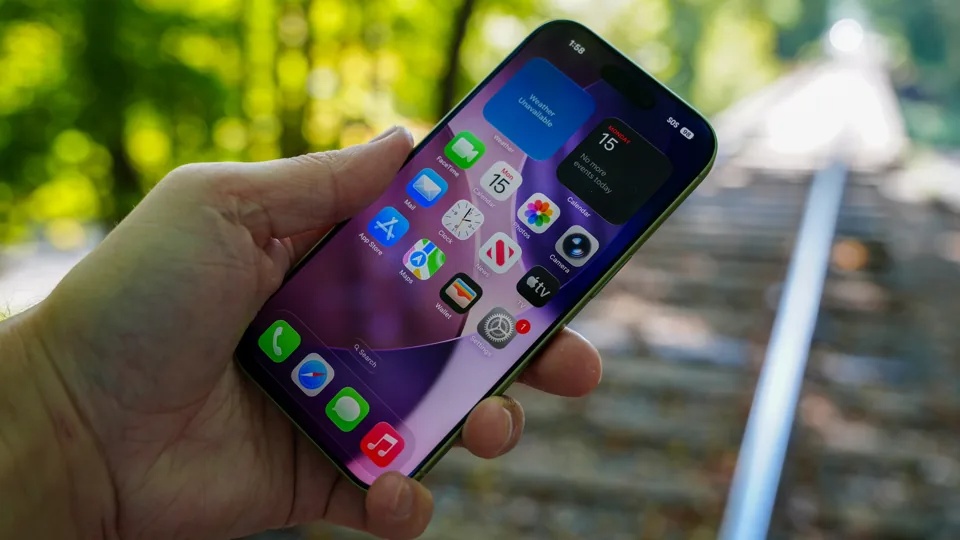 iPhone 17 details Picture 5