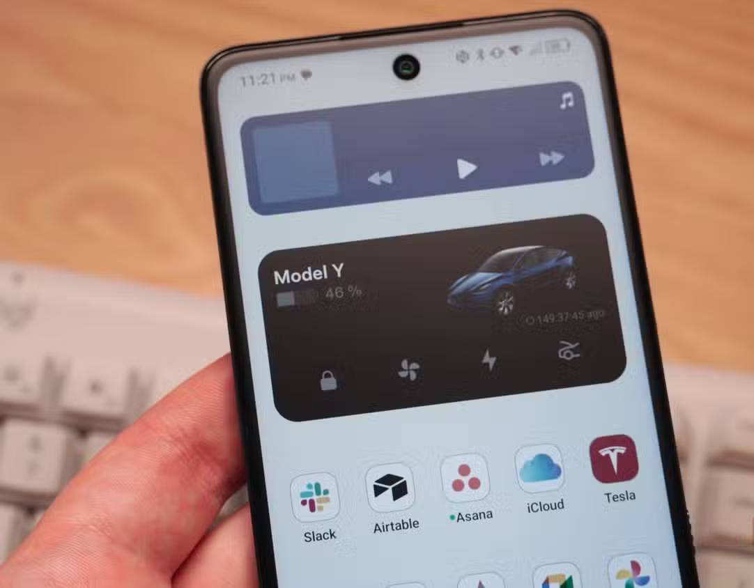 IPS LCD screens: A feature that makes many people abandon flagships in favor of budget phones. Picture 4