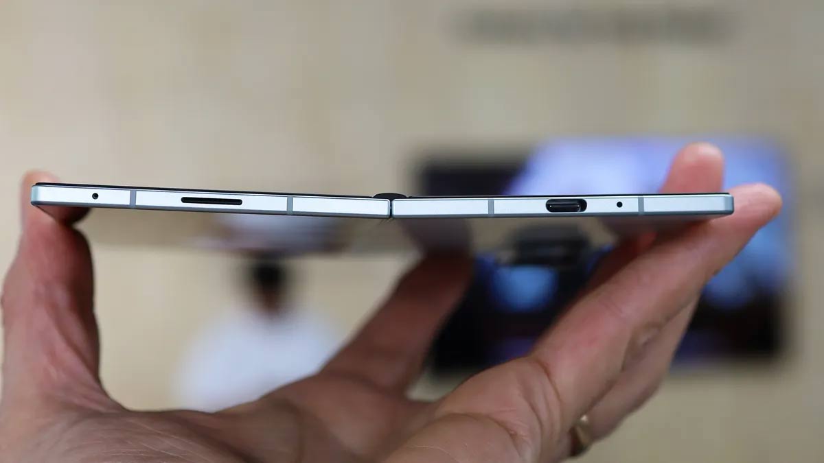 Is Galaxy Z Fold 7 worthy of Samsung's foldable screen masterpiece? Picture 3