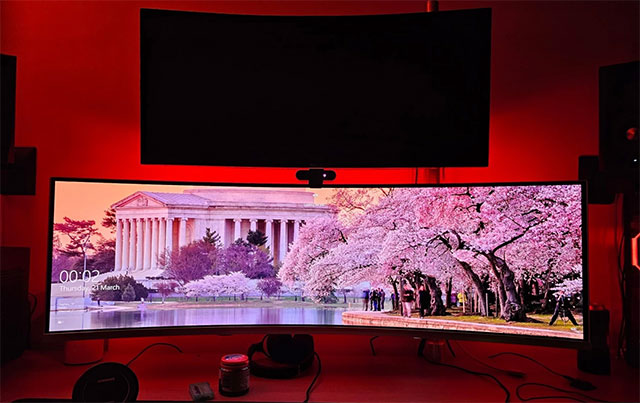 'Not a bug, but a feature': Windows Hello face unlock doesn't work in low light Picture 2