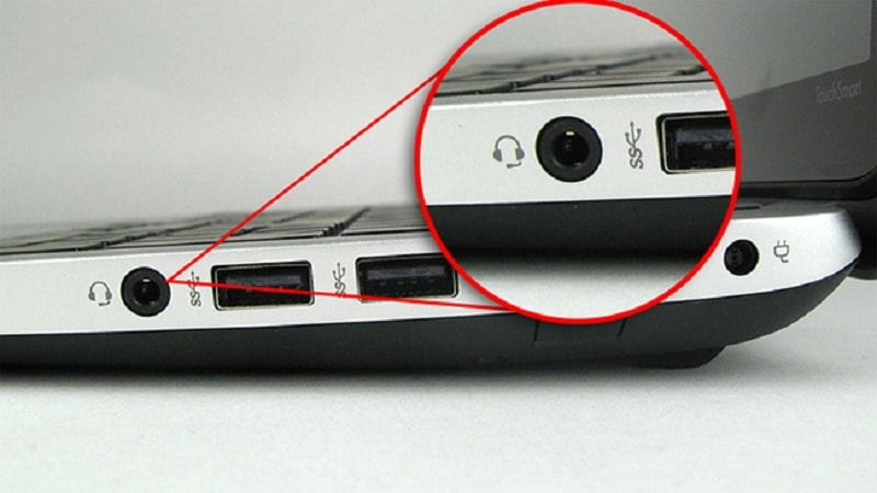 Laptop with headphones plugged in still plays external speakers? Weird, how to fix? Picture 1