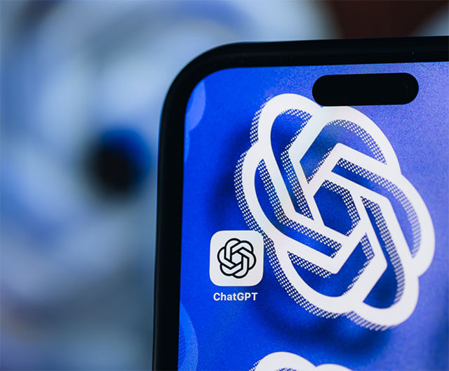 Authorities discovered a malicious VPN that stole entire ChatGPT conversations from over 8 million users. Picture 1