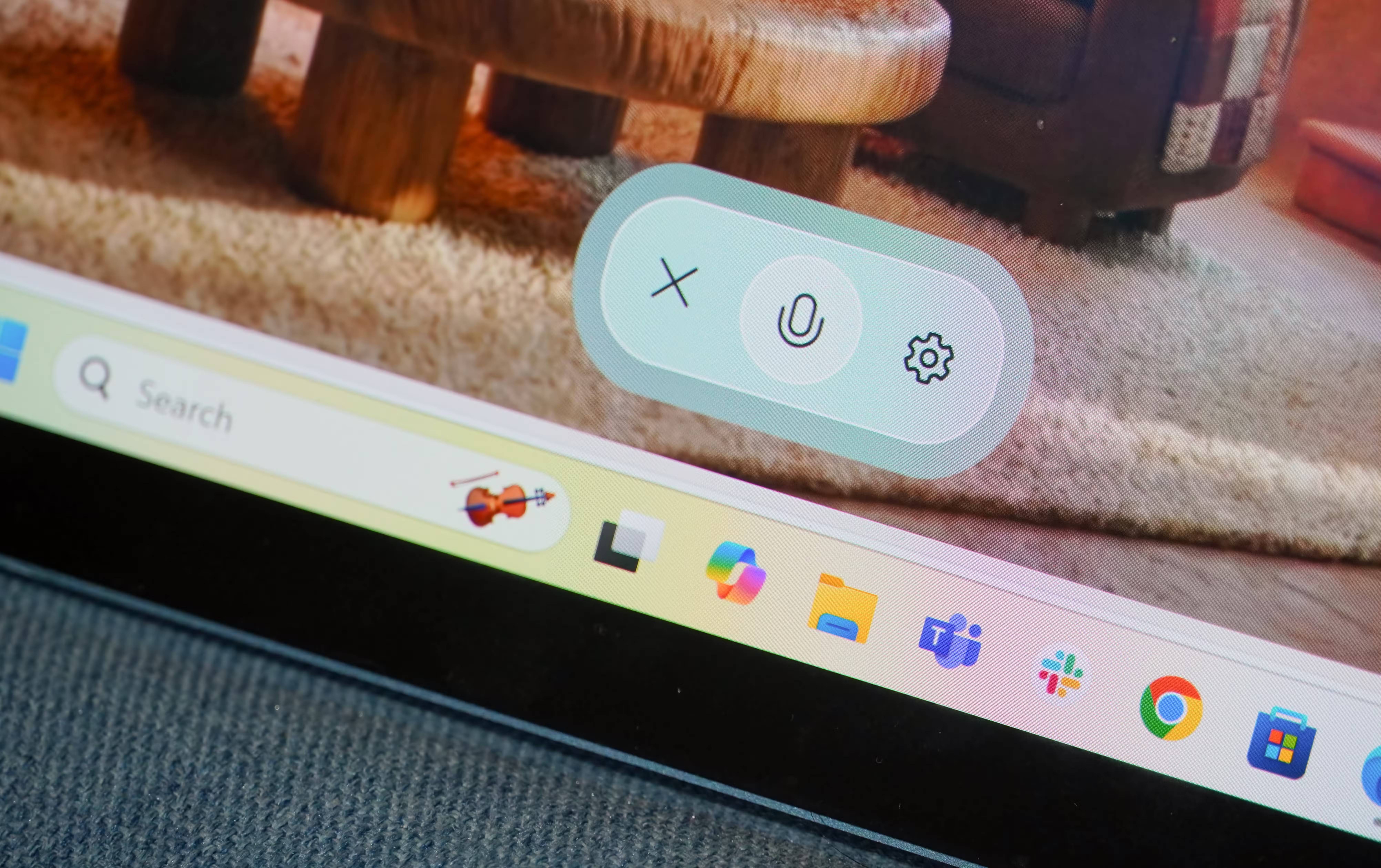 Microsoft adds AI pet Mico to Copilot. Picture 2