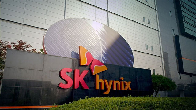 Microsoft signs exclusive HBM3e RAM agreement with SK Hynix Picture 1
