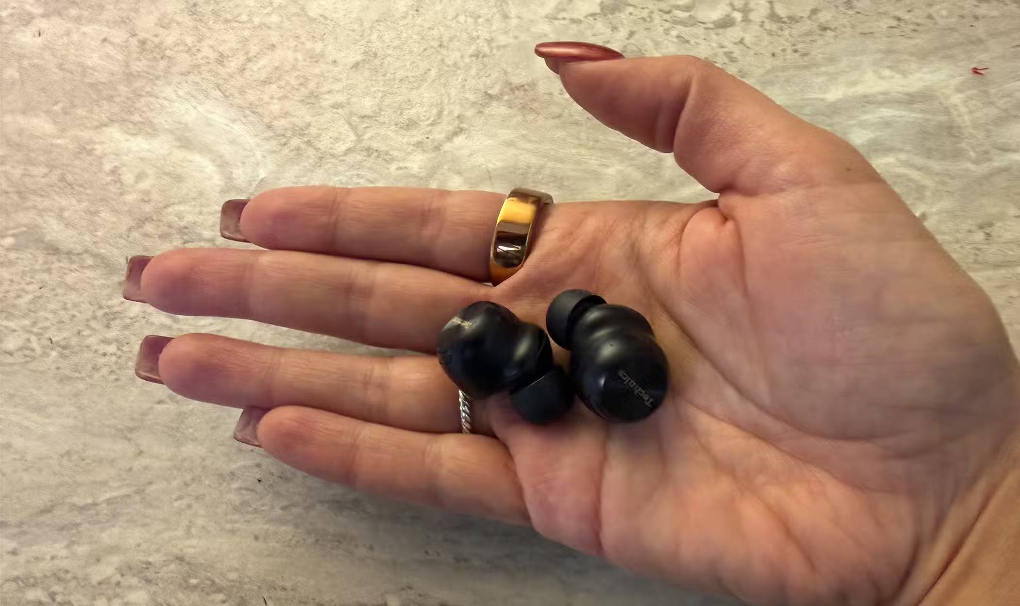 Panasonic Technics EAH-AZ100s Review: New Premium Wireless Headphones Benefit From Technics' 60 Years of Hi-Fi Experience Picture 2