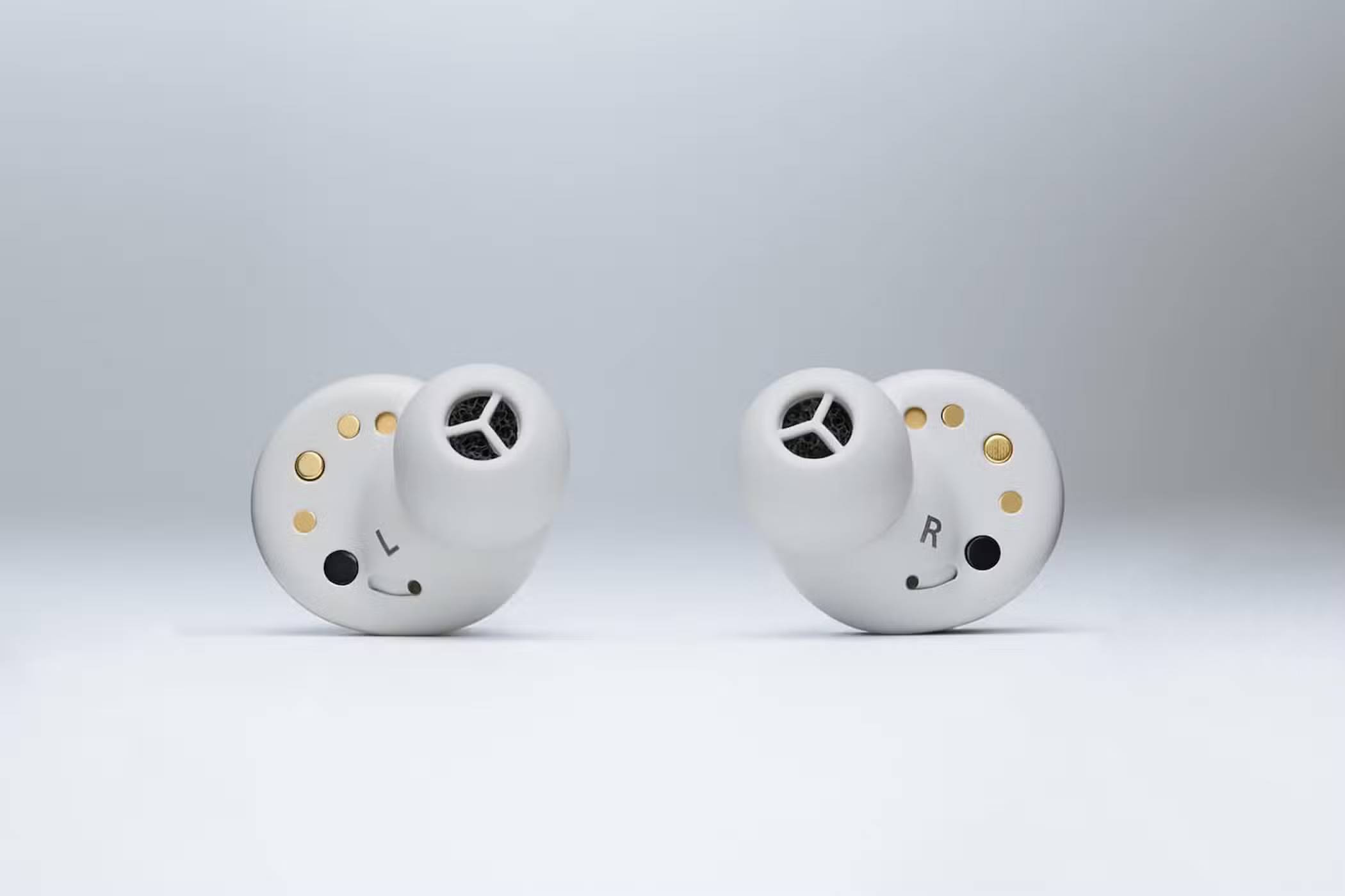 Panasonic Technics EAH-AZ100s Review: New Premium Wireless Headphones Benefit From Technics' 60 Years of Hi-Fi Experience Picture 4