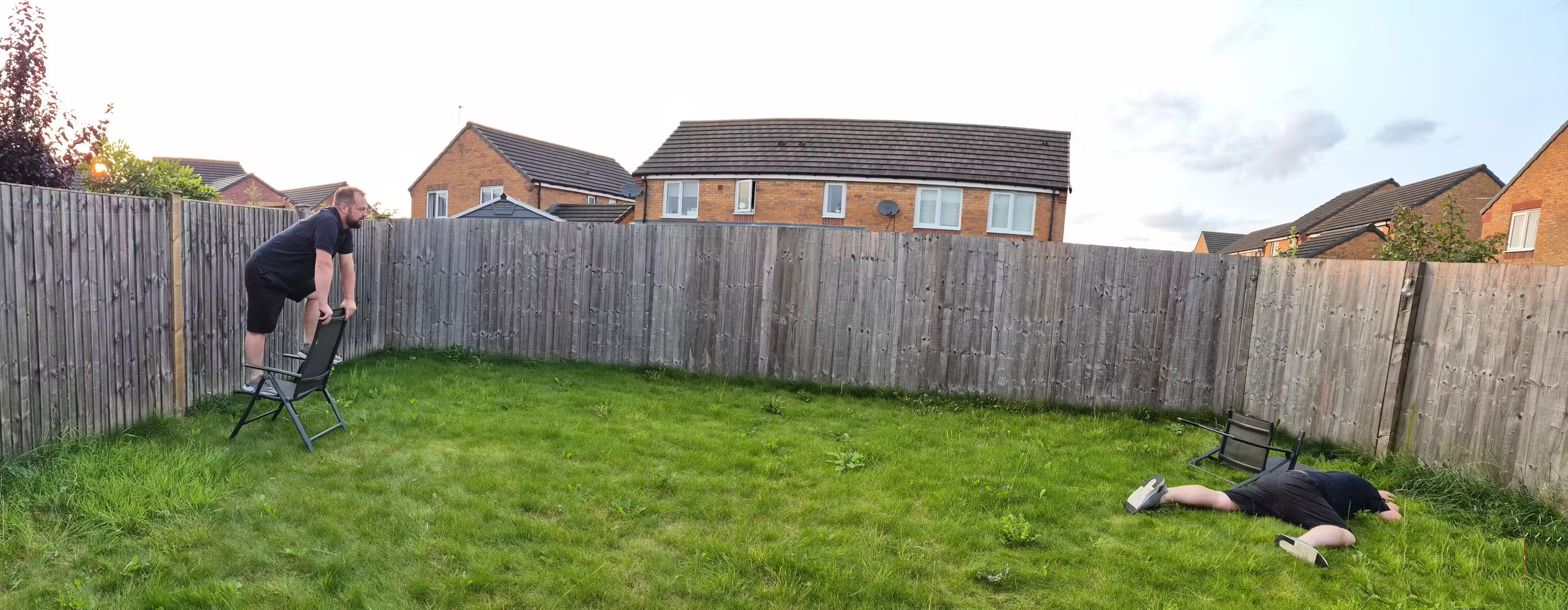 Panorama mode on smartphones can create optical illusions Picture 1