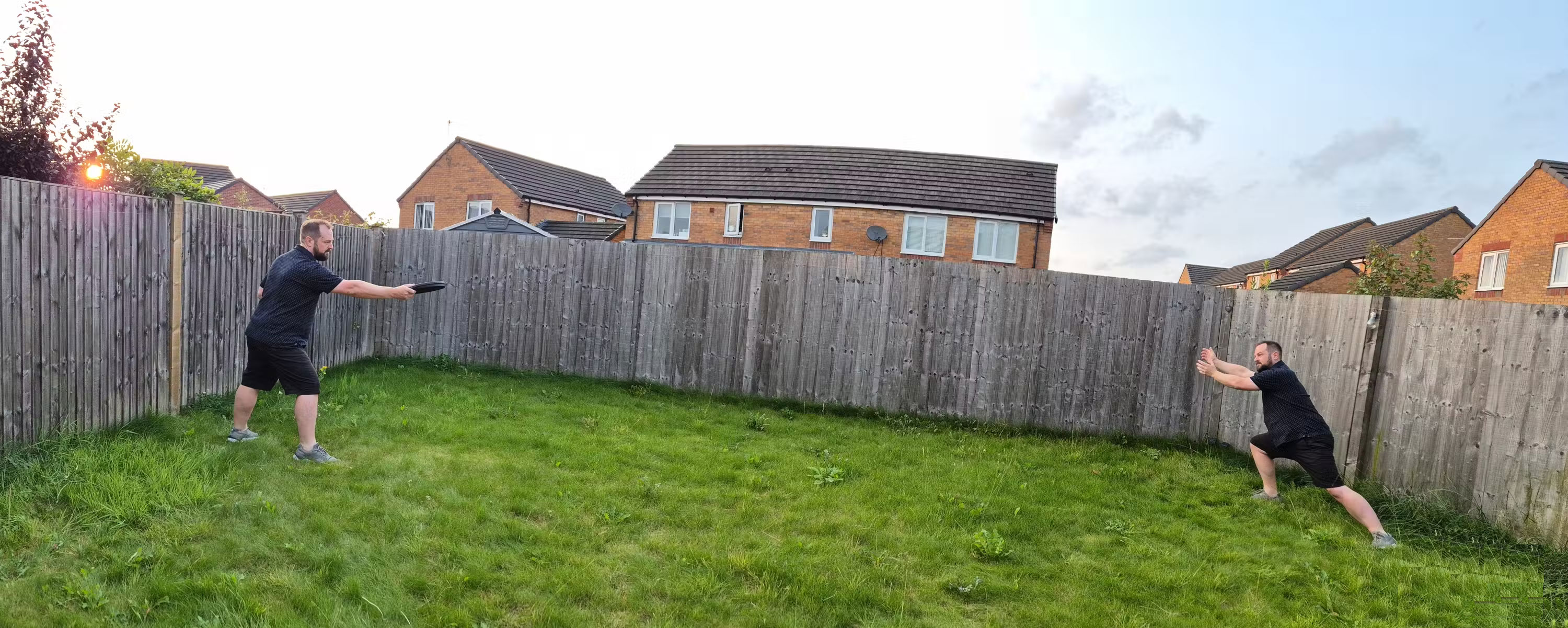 Panorama mode on smartphones can create optical illusions Picture 3