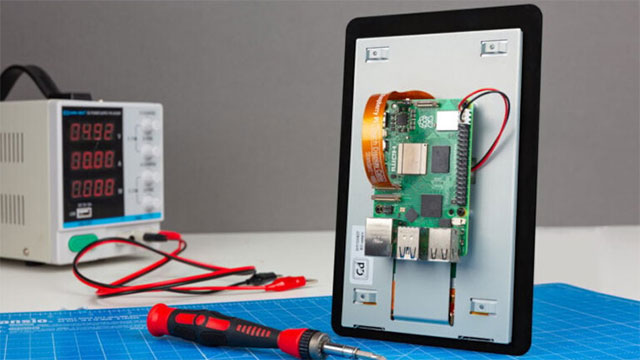 Raspberry Pi Touch Display Releases New Version After 9 Years Picture 1